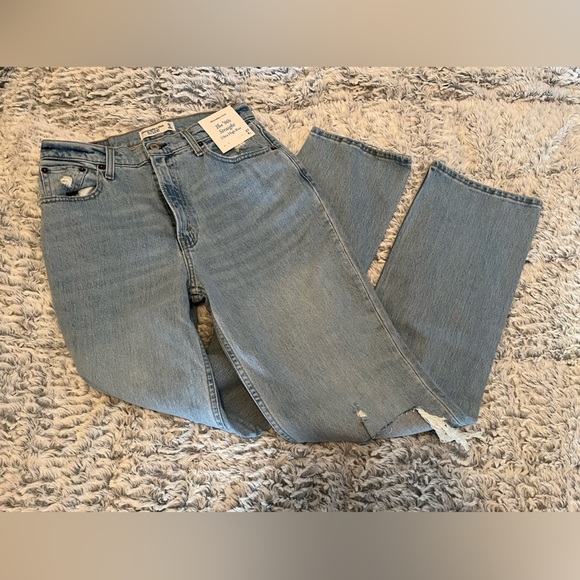 TALL Abercrombie ultra high rise 90s straight jean - Picture 2 of 9